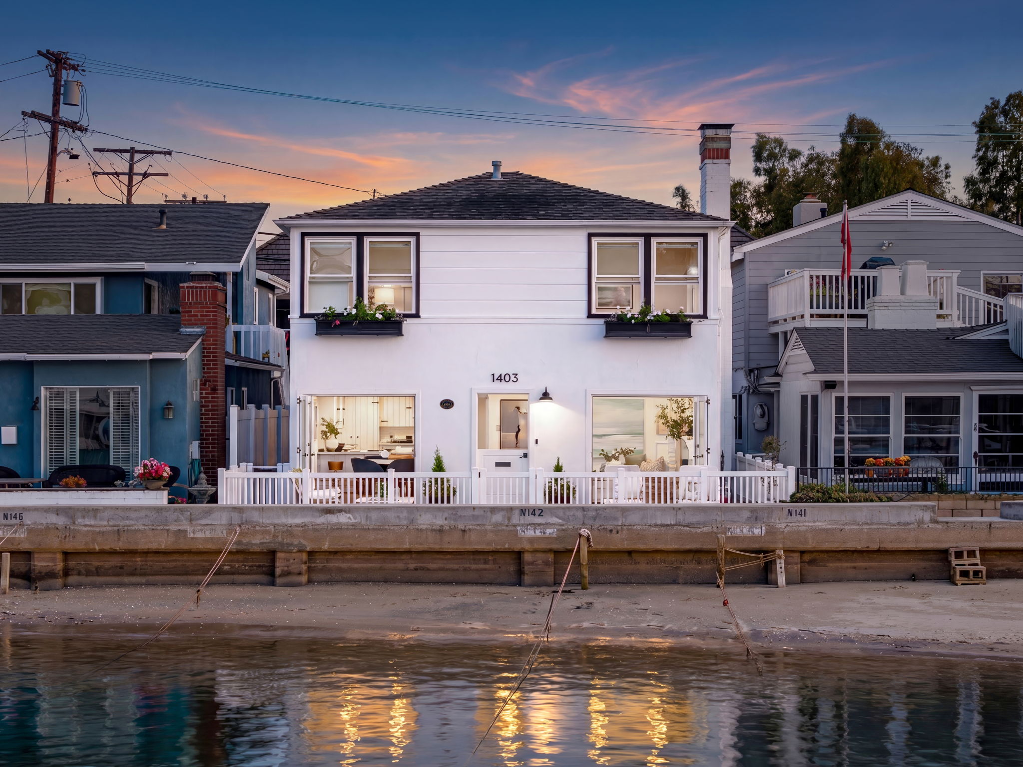 1403 N.Bayfront Balboa Island home - photo 1