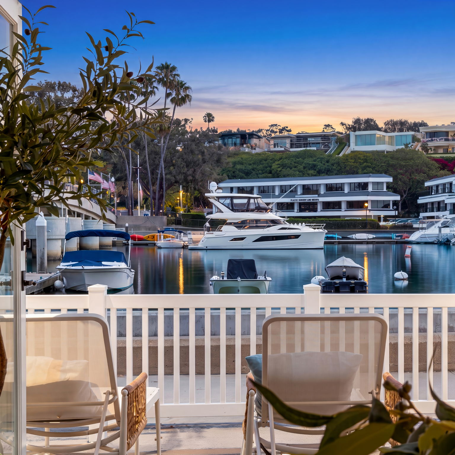 1403 N.Bayfront Balboa Island home - photo 31