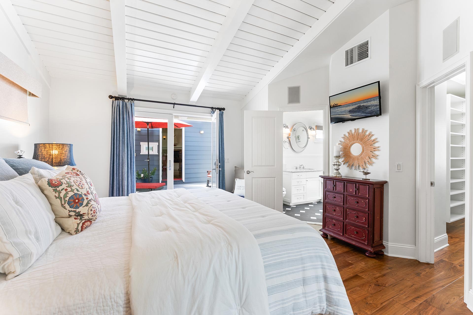 311 Amethyst Balboa Island home - photo 22
