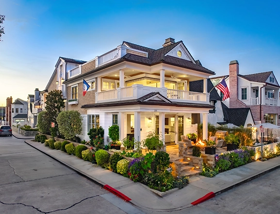 Balboa Island home for sale by Ryan Gunderson